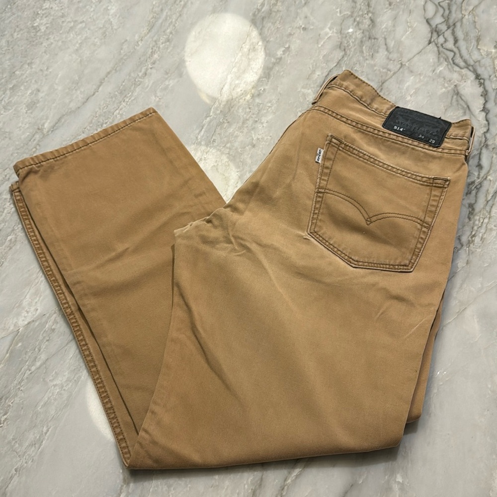 Levi’s 514 men’s size 34x29. Used condition. See pictures.